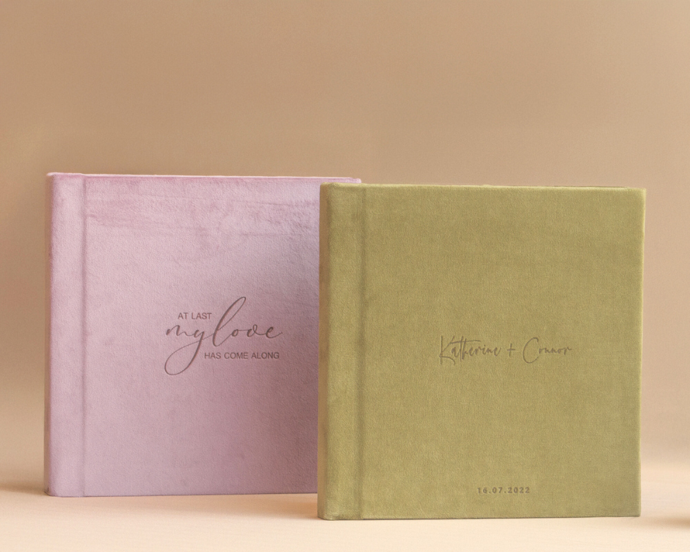 Velvet albums add a soft, vintage-inspired charm, perfect for couples seeking a romantic touch for their photo wedding album.